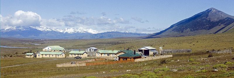 20071213 110623 D200 3900x1300 v2.jpg - Torres del Paine National Park